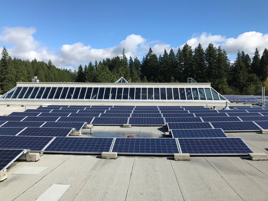 WCGH-Solar-Roof.jpg
